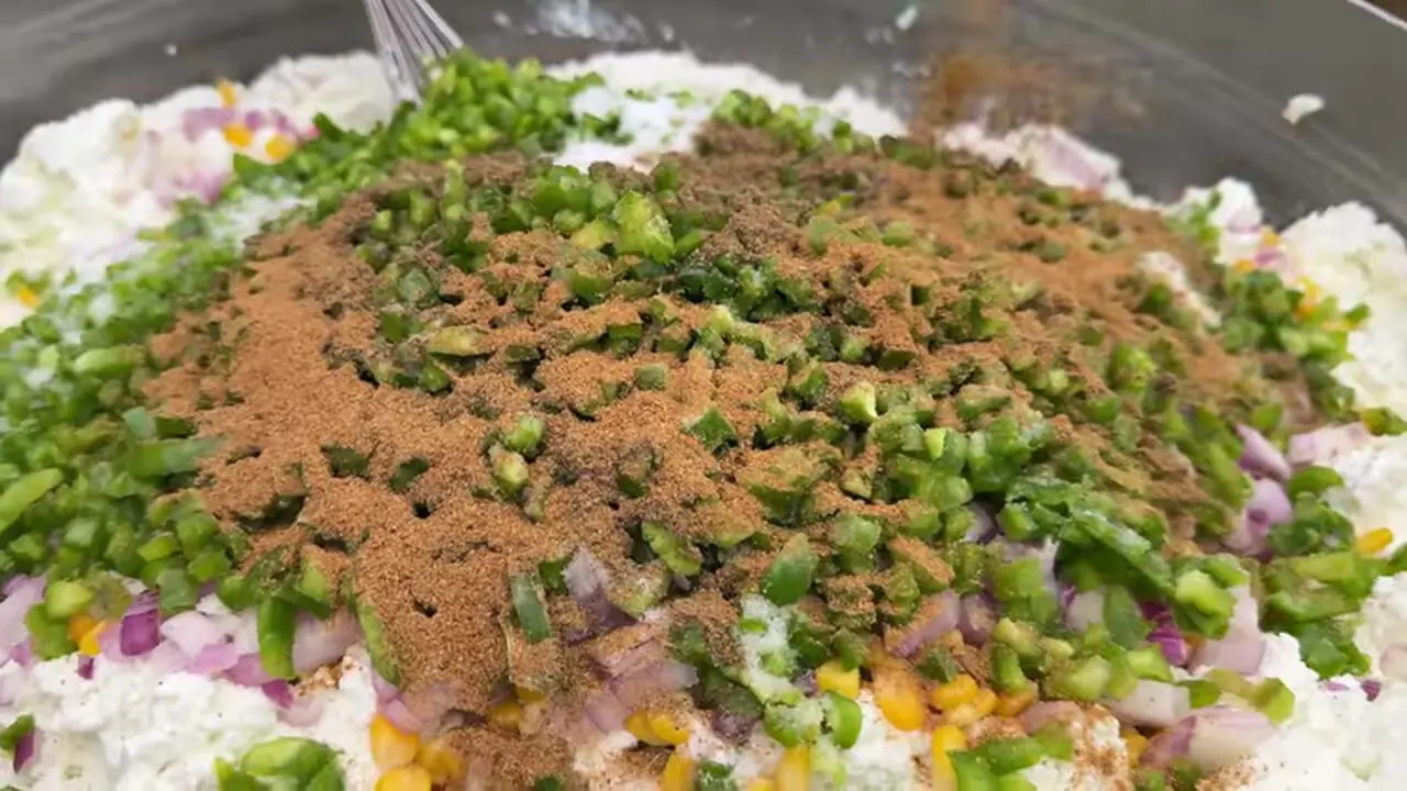ببینید؛ غذای روستایی در هند؛ پخت کوفته به روش متفاوت مادربزرگ حیدرآبادی