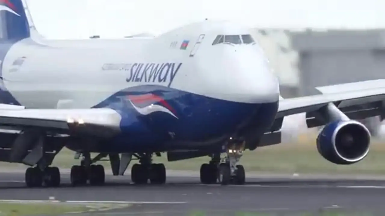 ببینید؛ 10 فرود سخت هواپیماهای ایرباس A380، بوئینگ 747 و آنتونوف AN124 در فرودگاه
