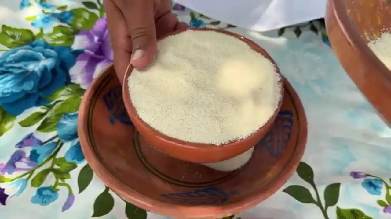 ببینید؛ غذای روستایی در پاکستان؛ پخت چوله باتوره توسط آشپز روستایی در طبیعت