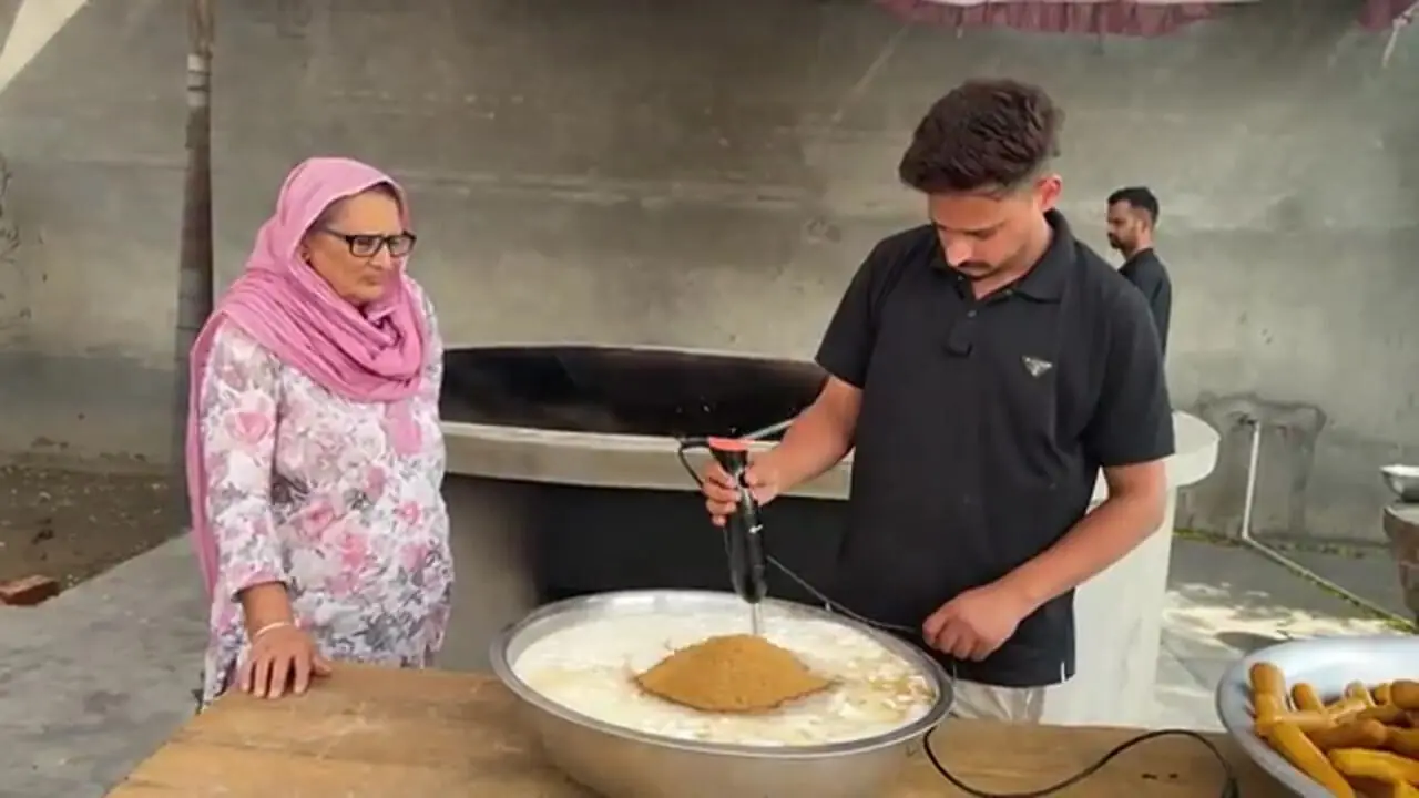 ببینید؛ غذای روستایی در هند؛ پخت کاری گاتای راجستانی و خورشت گاته با آرد نخود