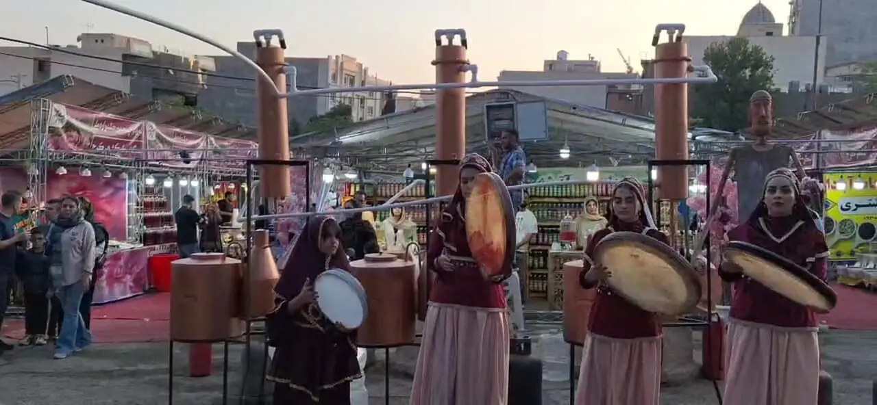 ببینید؛ آغاز جشنواره ملی گلابگیری و سوغات اقوام در کرج