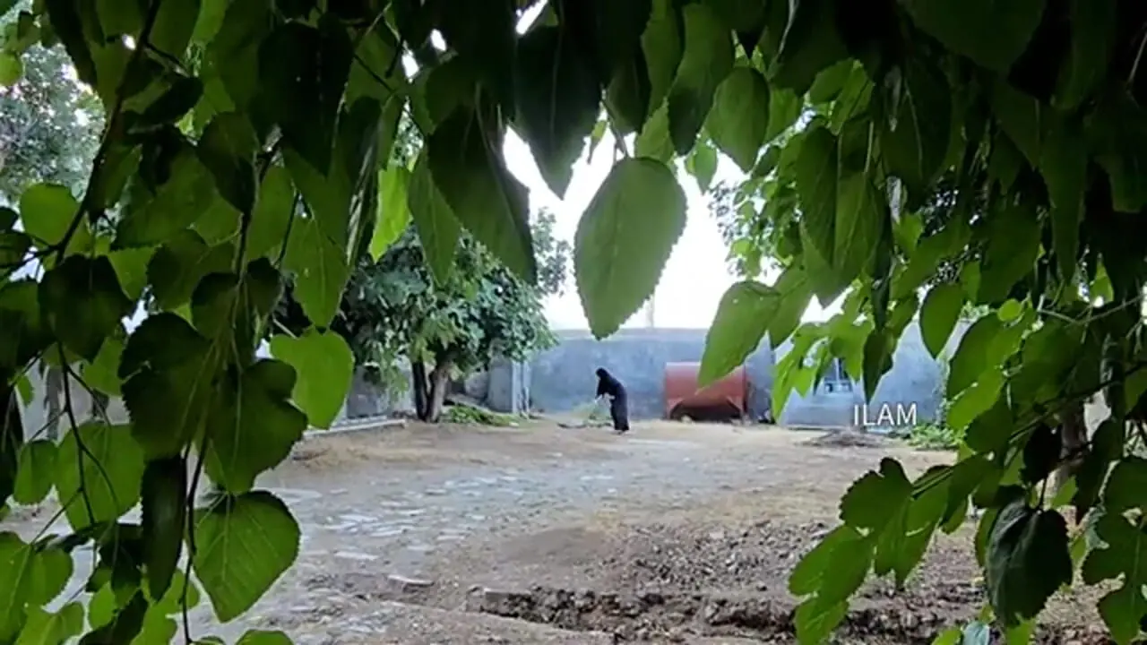 ببینید؛ غذای روستایی در ایلام؛ پخت آبگوشت سنتی با گوشت بره