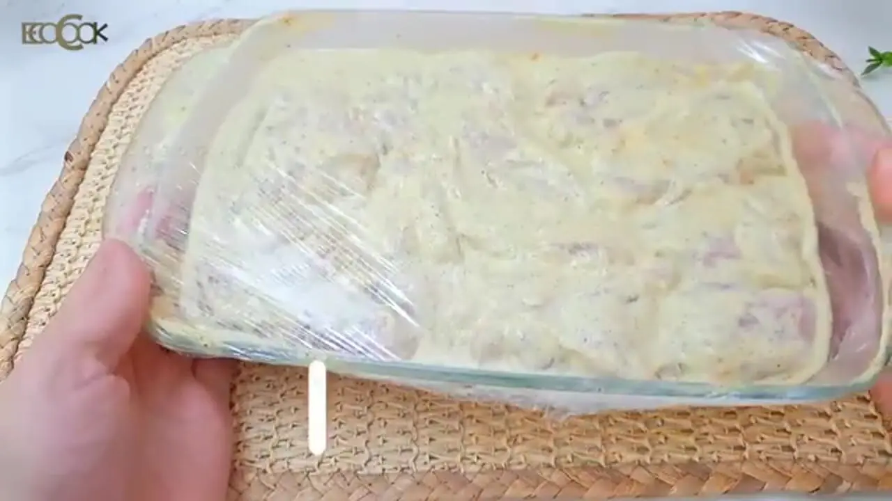 ببینید؛ طرز تهیه مرغ سوخاری با خامه؛ طعمی جدید و متفاوت