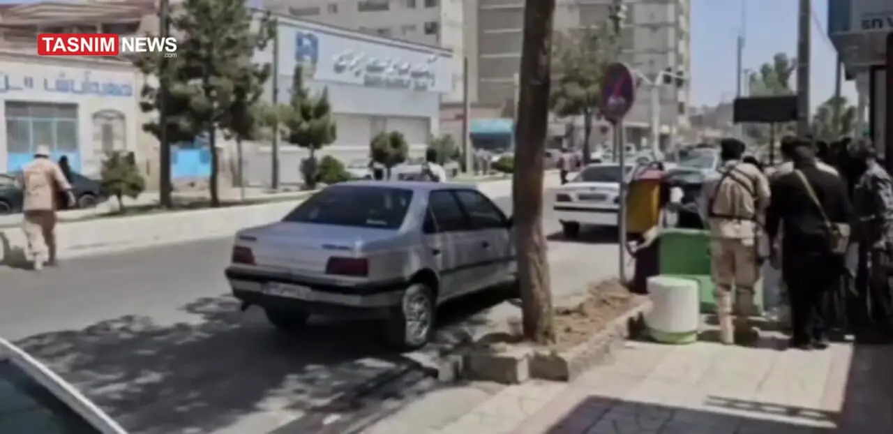ببینید؛ ویدئویی از لحظات اولیه حمله تروریستی در زاهدان