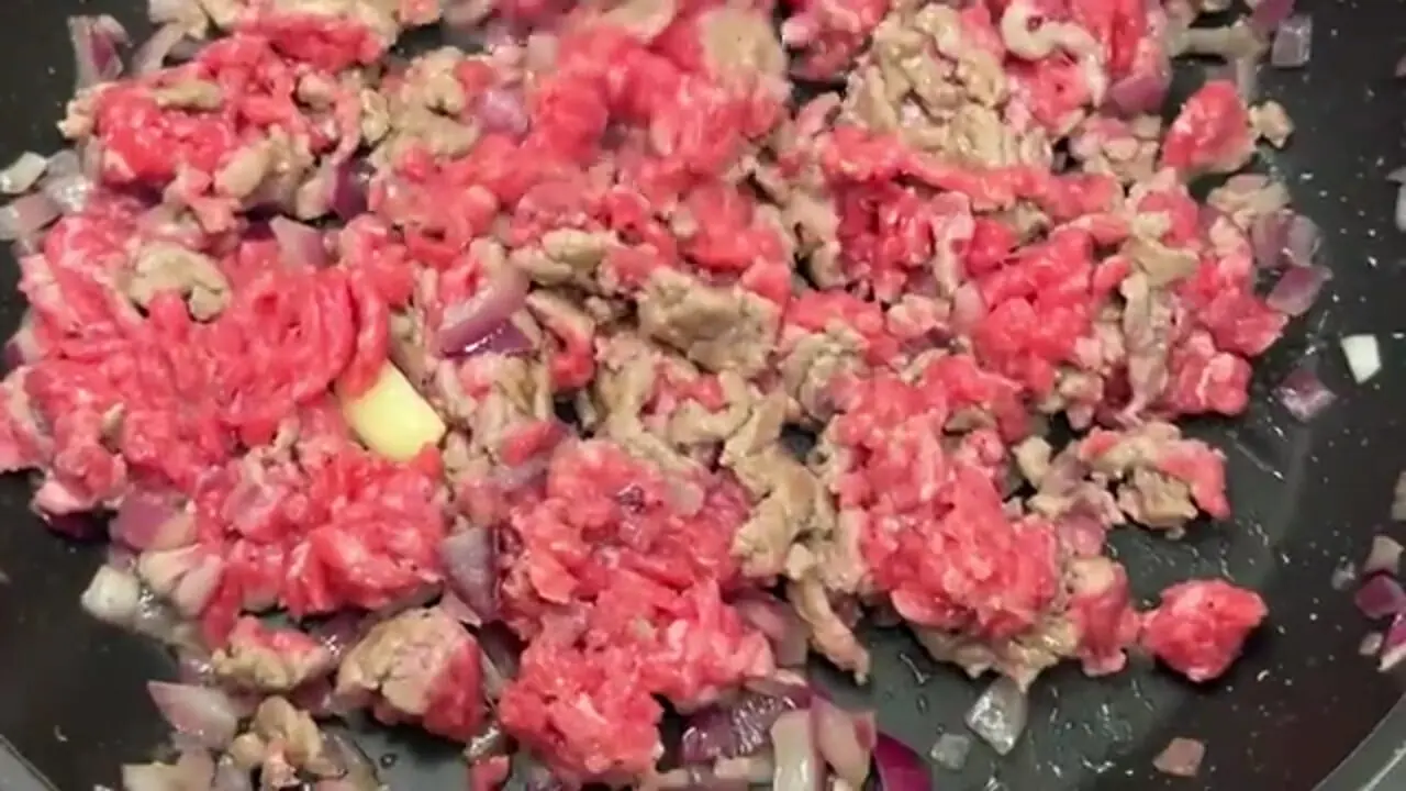 ببینید؛ طرز تهیه پاستای مونت کارلو توسط آشپز مشهور ایتالیایی