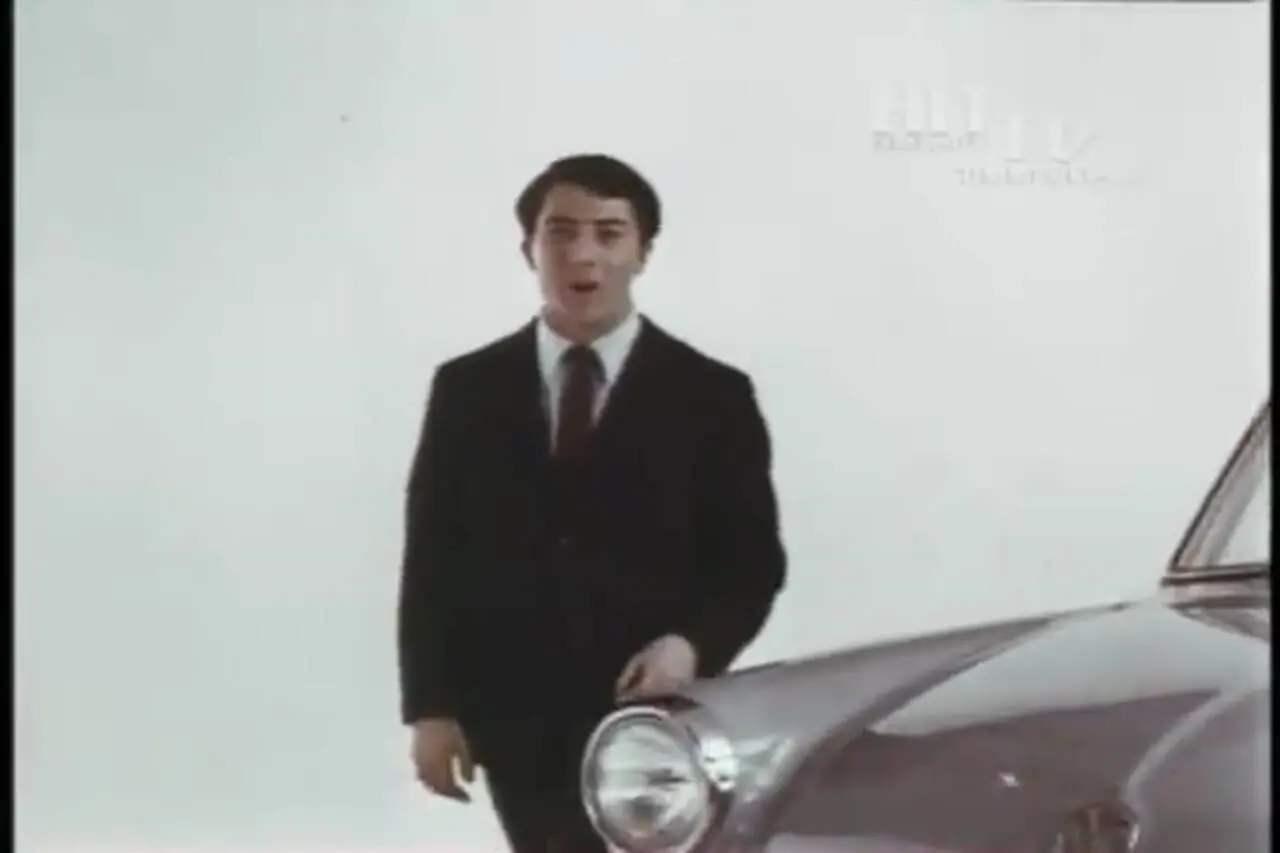 ببینید؛ تبلیغ فولکس واگن «فست بک» با حضور داستین هافمن؛ سال 1967