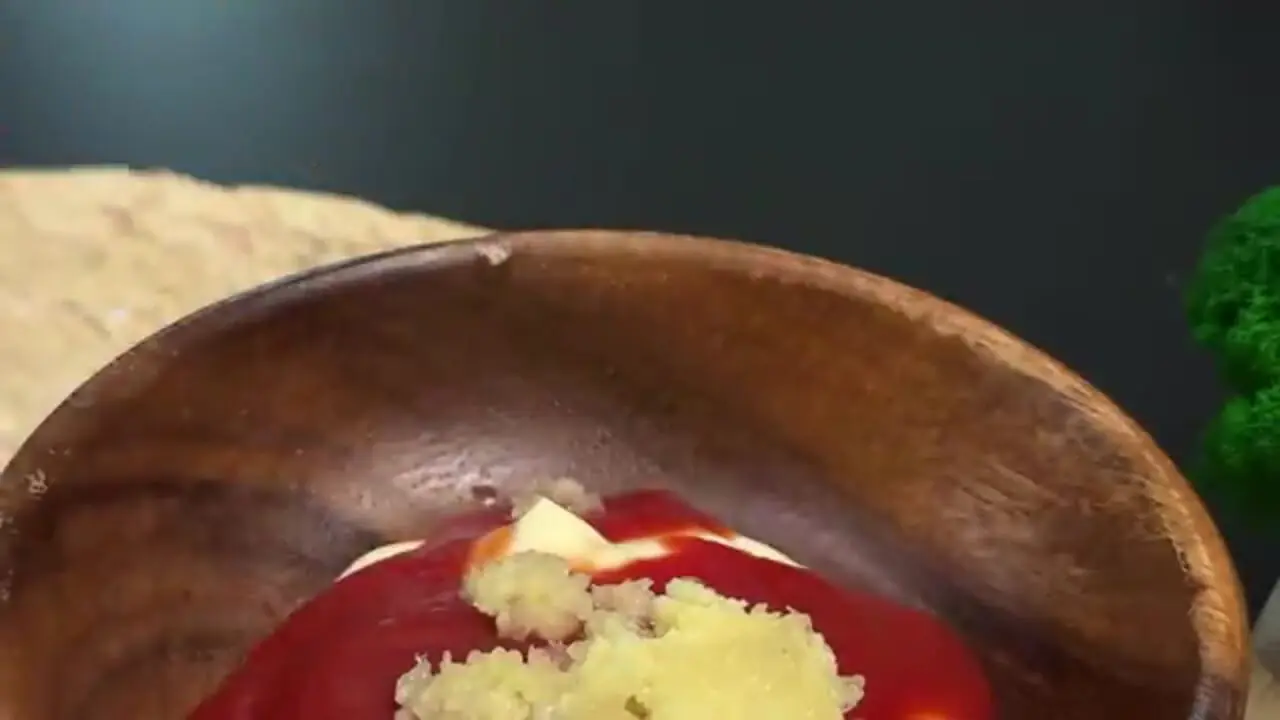 طرز تهیه املت اسپانیایی با تن ماهی