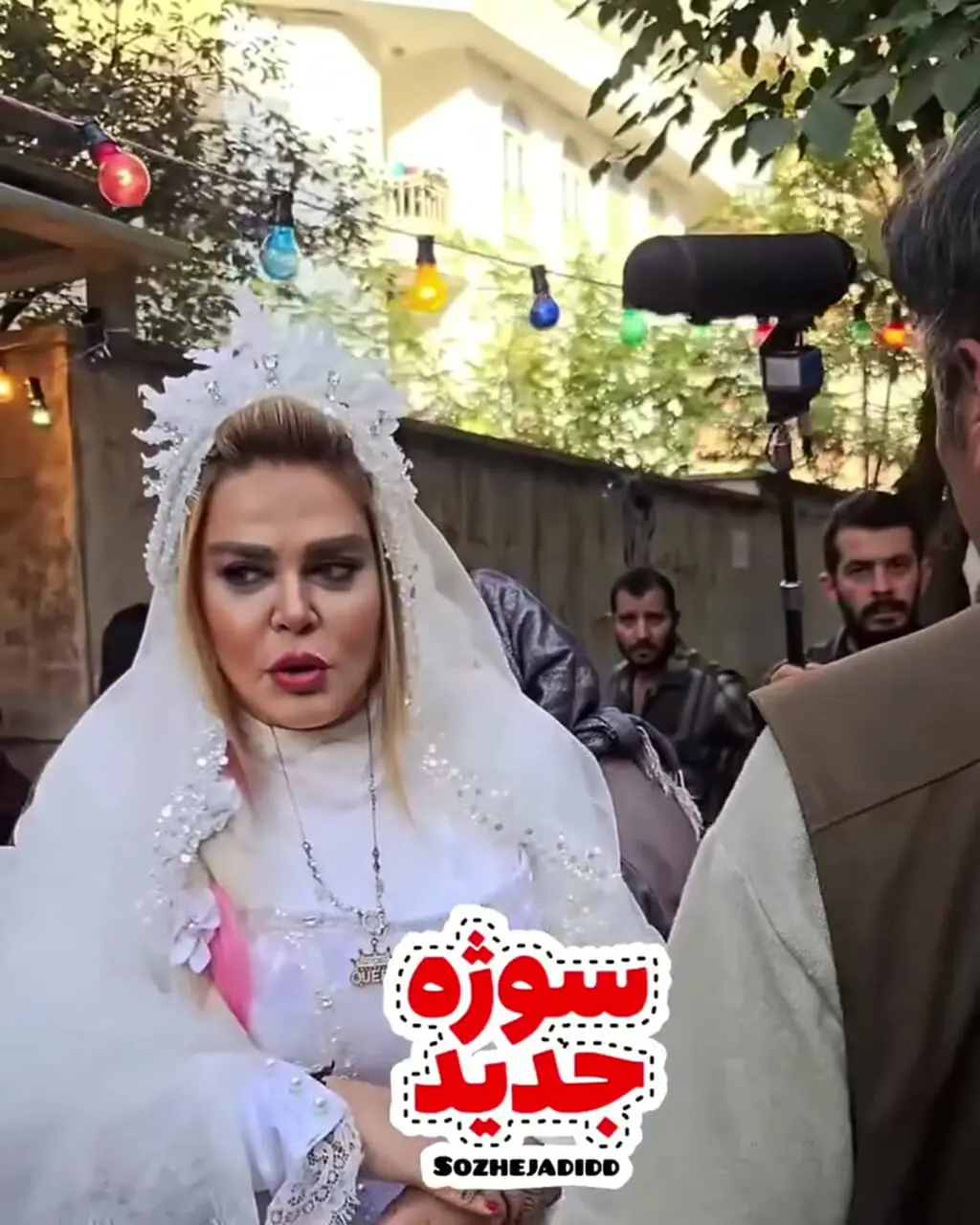 ببینید؛ بهاره رهنما با لباس عروس در پشت صحنه یک فیلم جدید