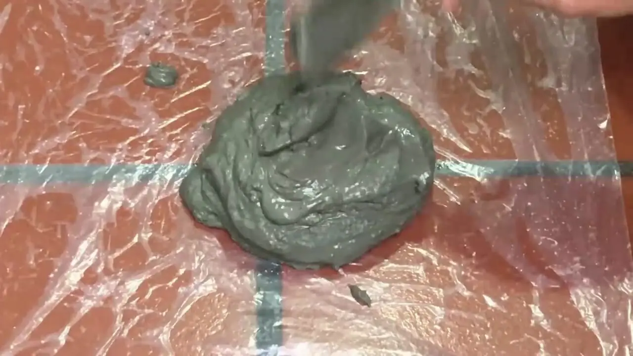 ببنیید| با سیمان و طناب، خیلی راحت این گلدان زیبا را درست کنید