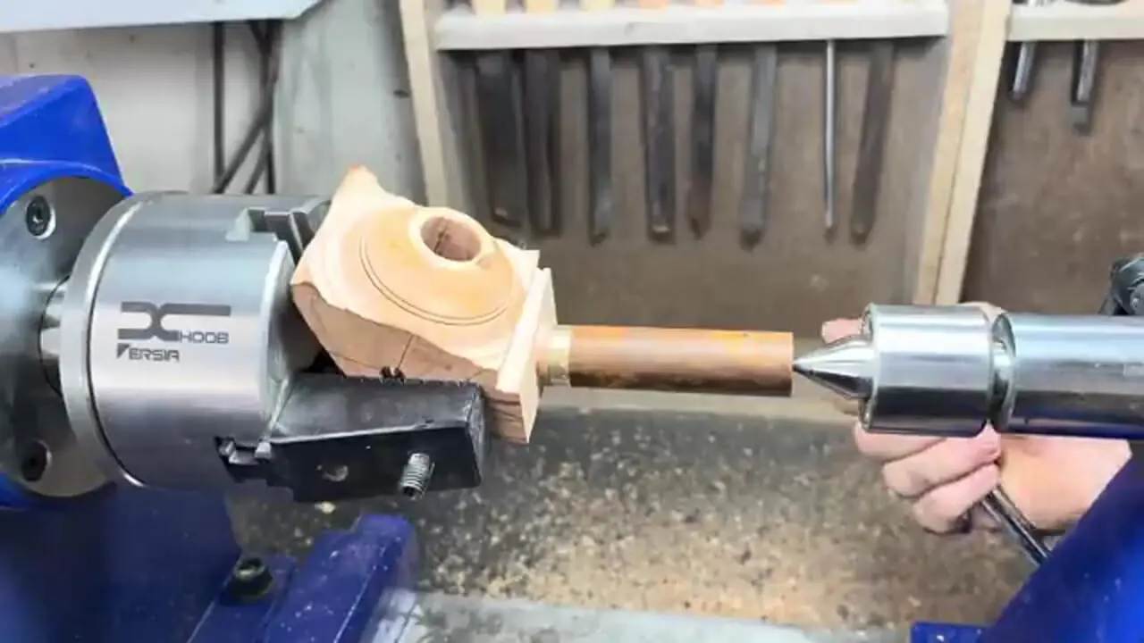 ببینید| مراحل دیدنی ساخت یک پیپ زیبا با چوب به روش استاد آمریکایی