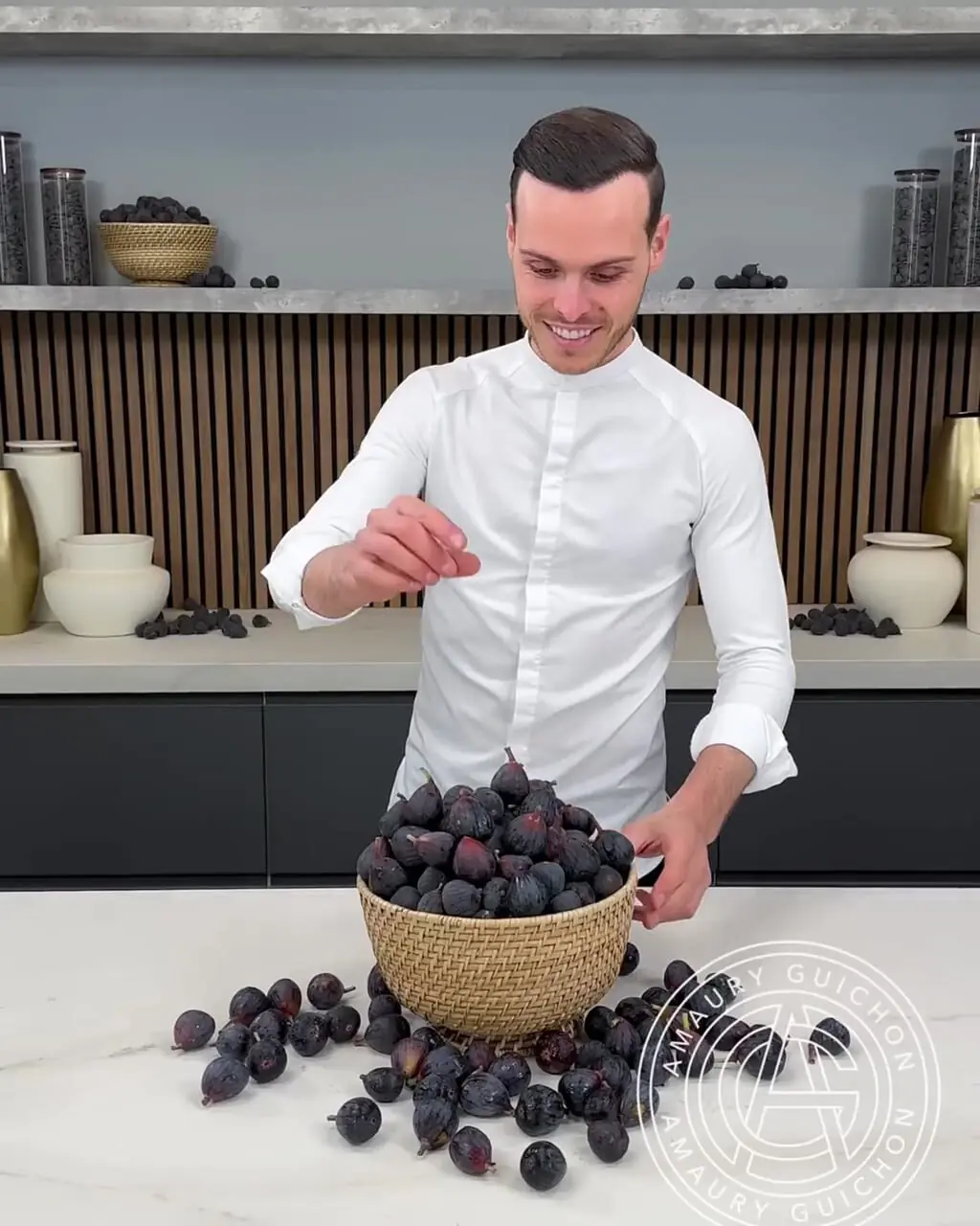 ببینید| مراحل شگفت انگیز ساخت یک درخت انجیر با شکلات!