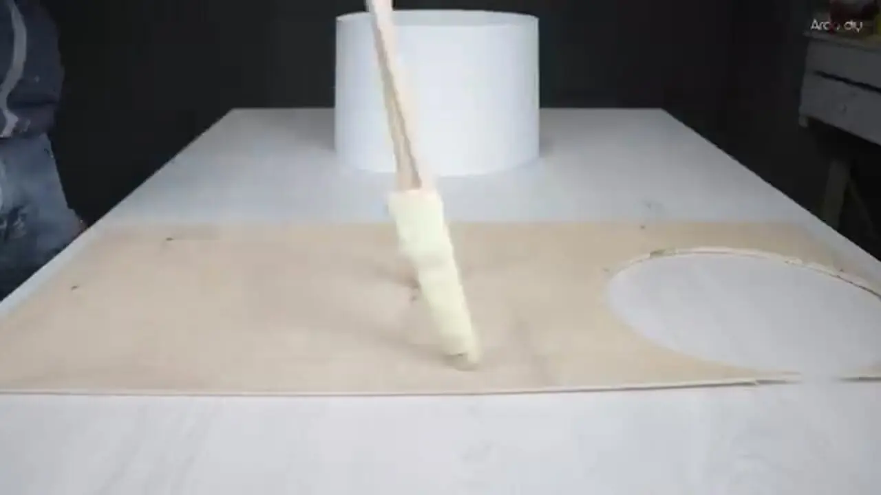 آموزش درست کردن آباژور ایستاده با سطل پلاستیکی و لوله پلیکا