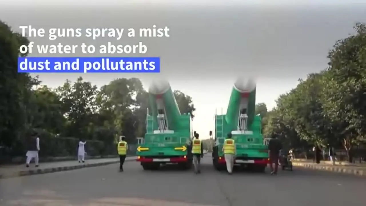 ببینید؛ سلاح جدید پاکستان علیه آلودگی هوا