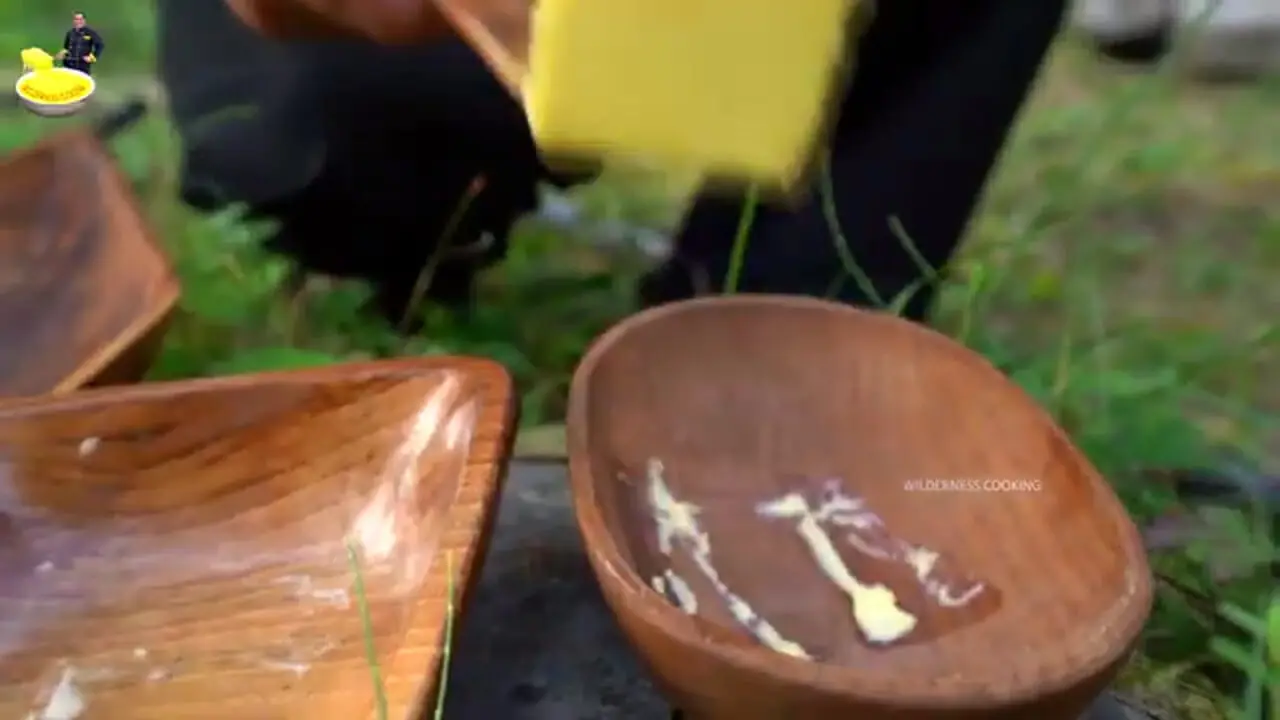 غذای روستایی در آذربایجان؛ پخت بلال روی هیزم در جنگلی زیبا