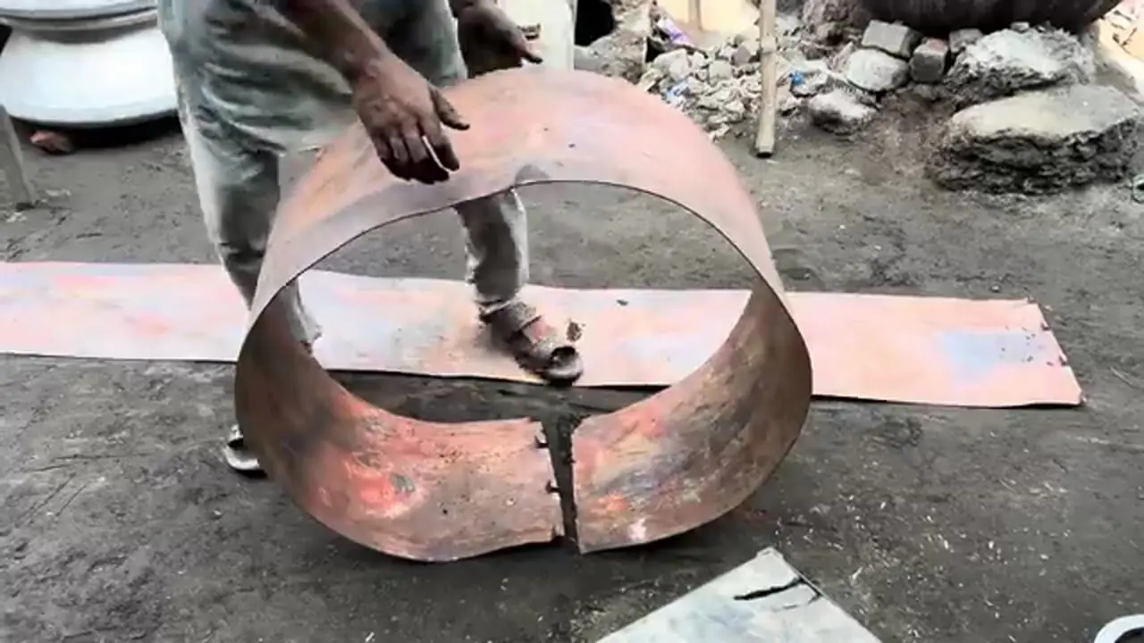 فرآیند دیدنی بازیافت کمپرسورهای فرسوده کولر گازی و تولید قابلمه مسی با آن ها