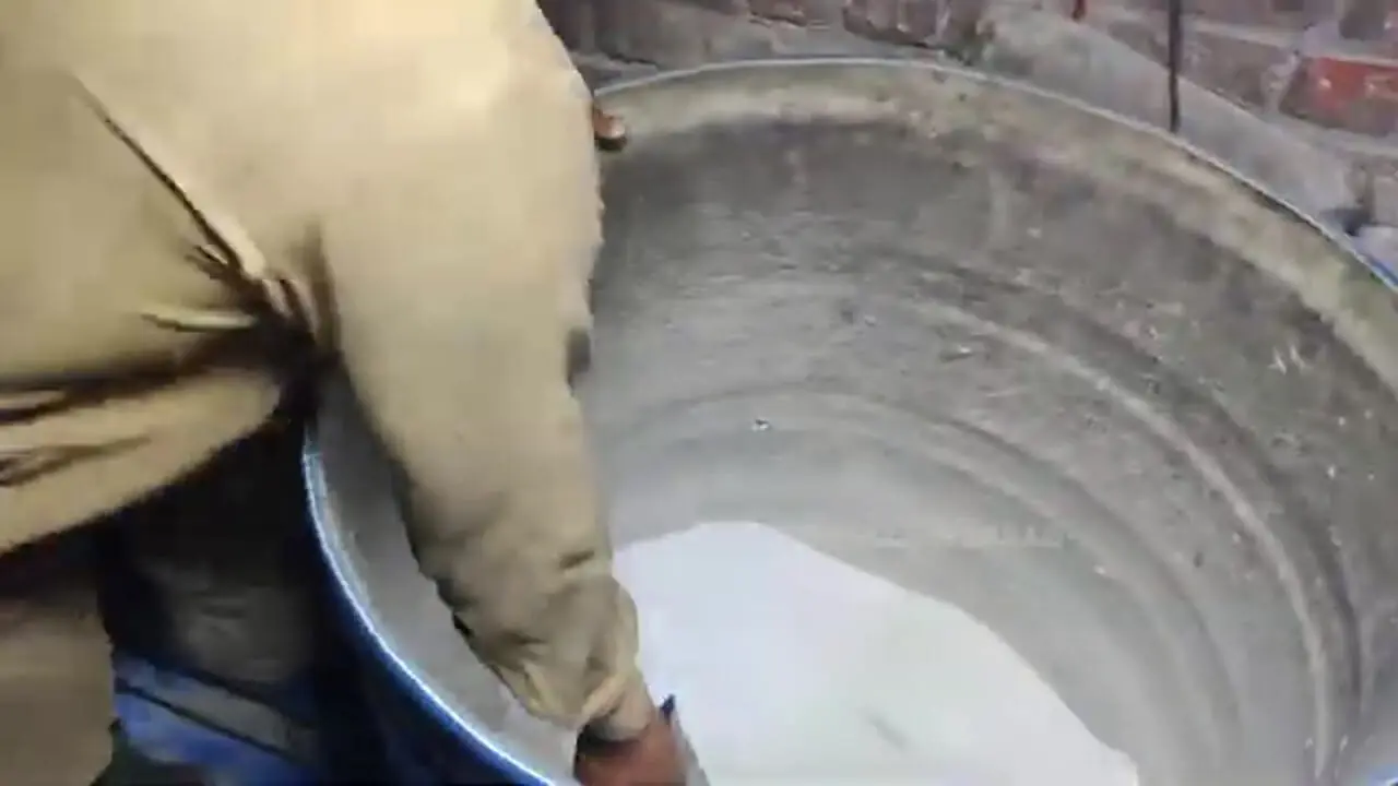 فرآیند شگفت انگیز تولید تانکرهای آب پلاستیکی در پاکستان