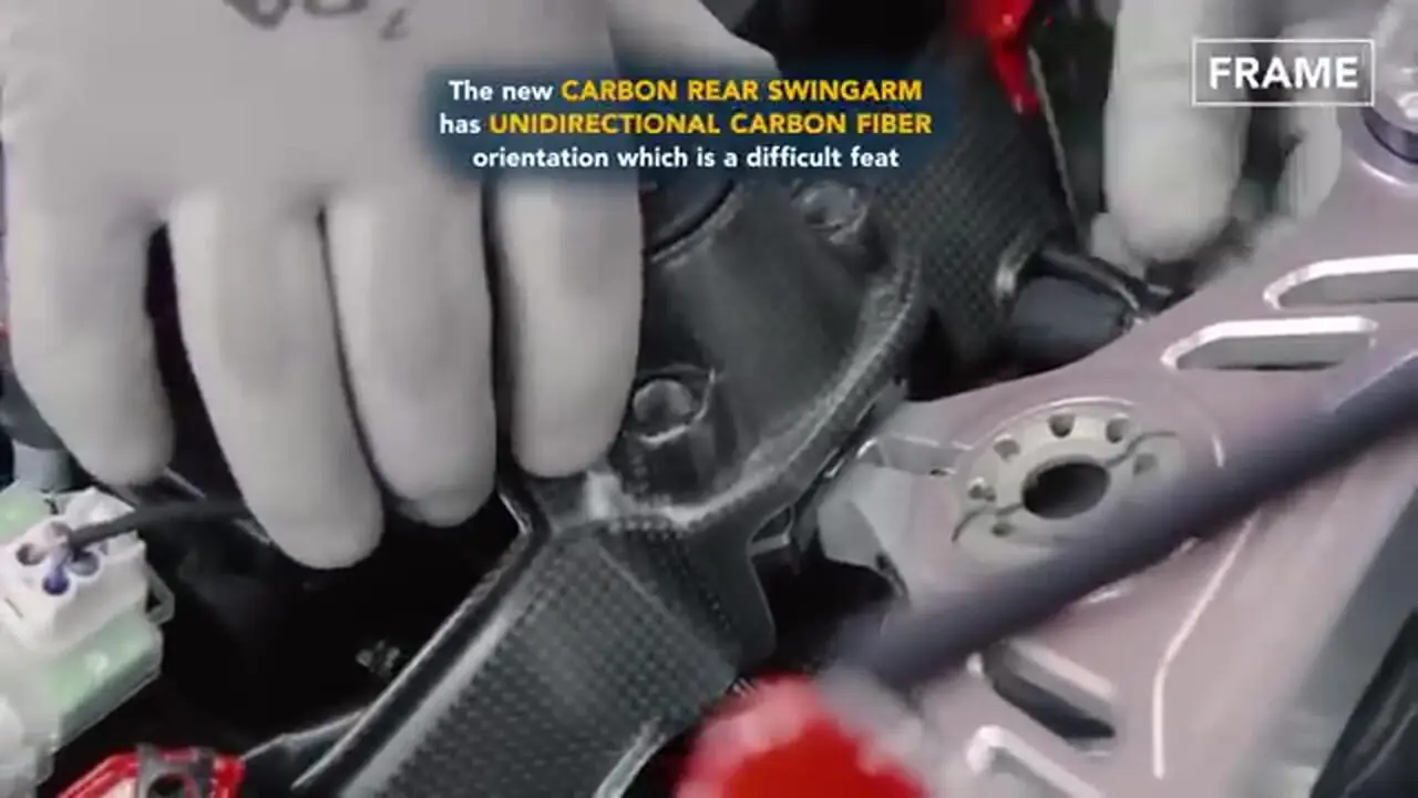 نگاهی به مراحل ساخت موتورسیکلت های افسانه ای دوکاتی در ایتالیا