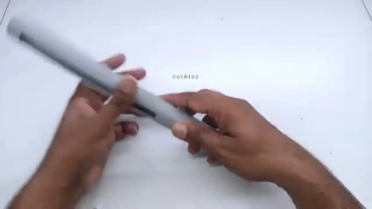 ببینید| نحوه ساخت یک چراغ مطالعه مدرن با لوله پی وی سی در خانه