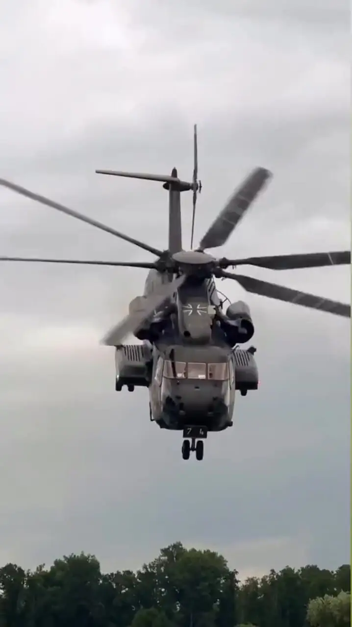 ببینید؛ تیکآف دیدنی قویترین و سنگینترین هلیکوپتر ارتش آلمان