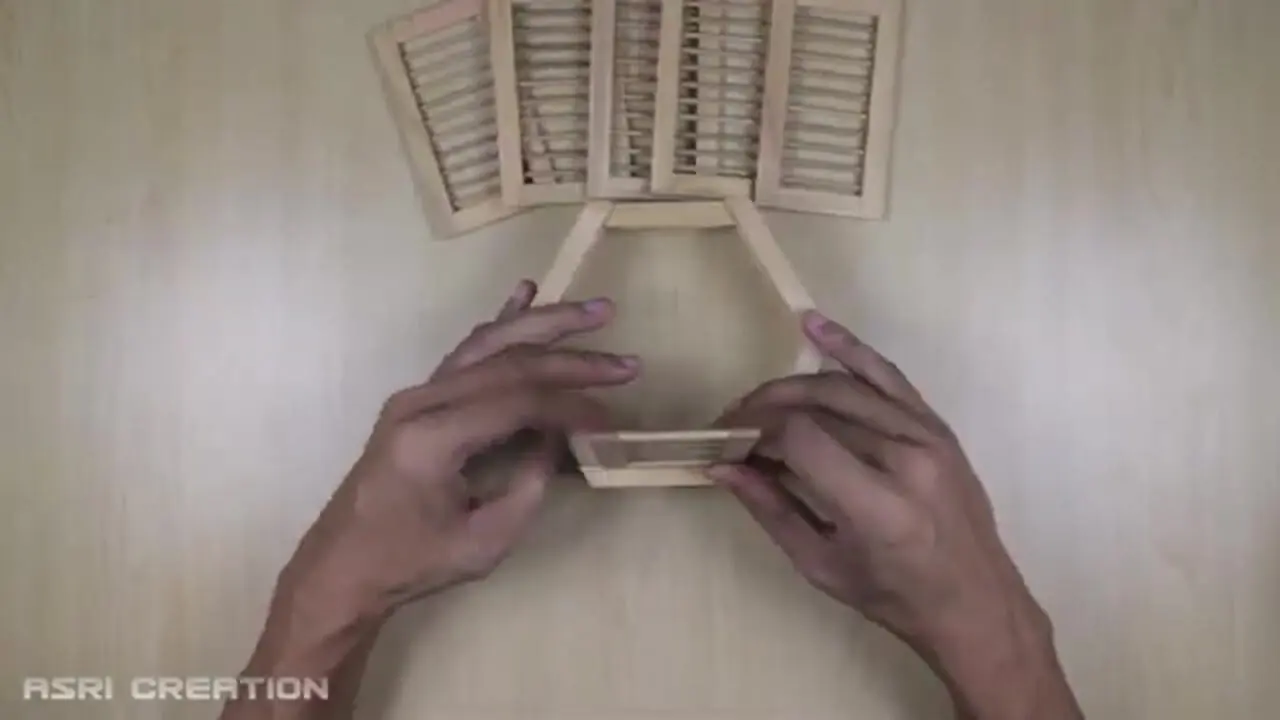 آموزش ساخت یک فانوس منحصربه فرد با چوب بستنی