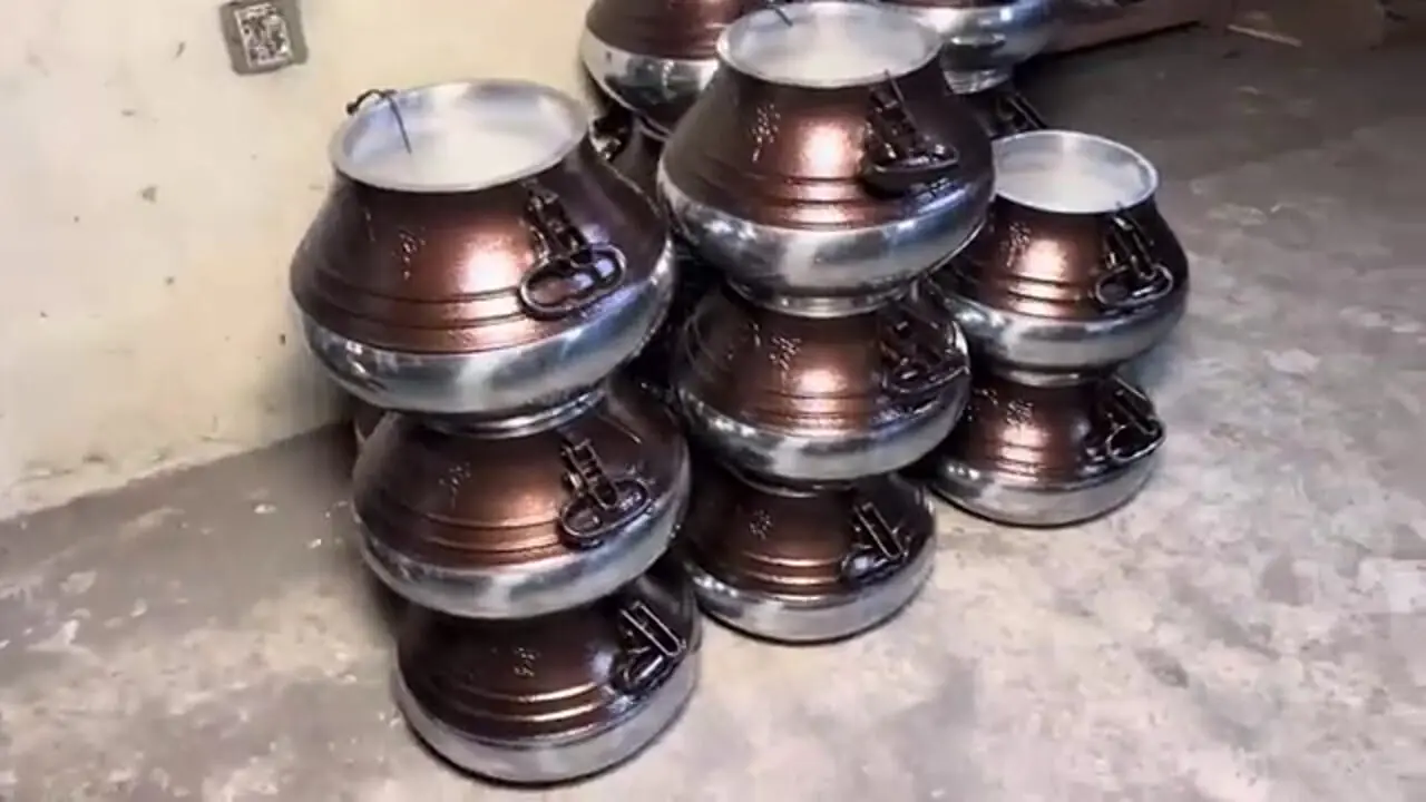 ببینید| زودپز چگونه در کارگاه های در افغانستان تولید می شوند؟