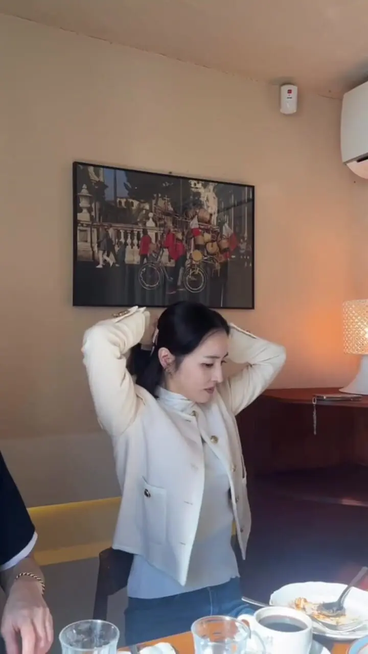 سفر زمان؛ جشن تولد 44 سالگی «سوسانو» در رستوران