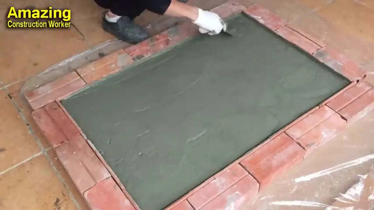 فرآیند ساخت یک میز پذیرایی زیبا با آجر، سیمان و کاشی به روش استاد چینی