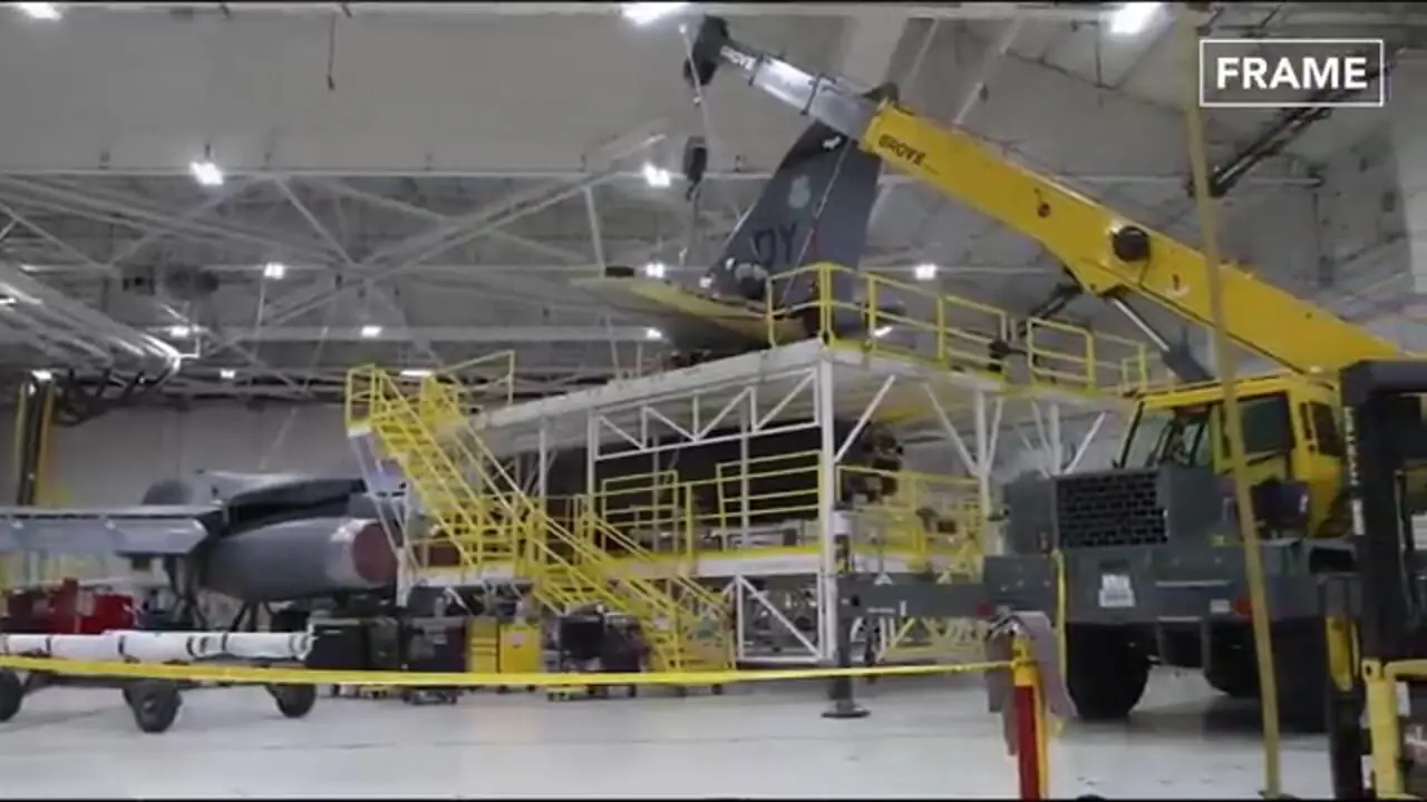 ببنیید| جنگنده پیشرفته F-35 چگونه در آمریکا ساخته می شود؟