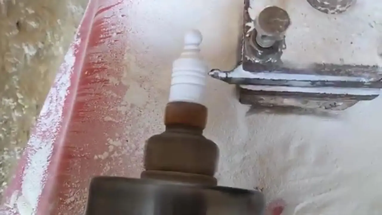 ببینید| مراحل دیدنی ساخت شطرنج دست ساز با سنگ عقیق و مرمر در پاکستان