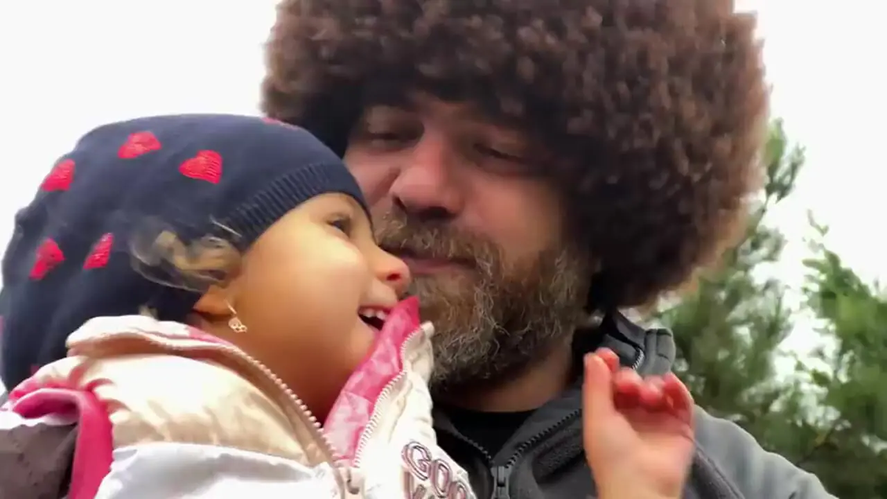 ویدئو| غذای روستایی در آذربایجان؛ پخت یک غذای متفاوت با یک بره کامل