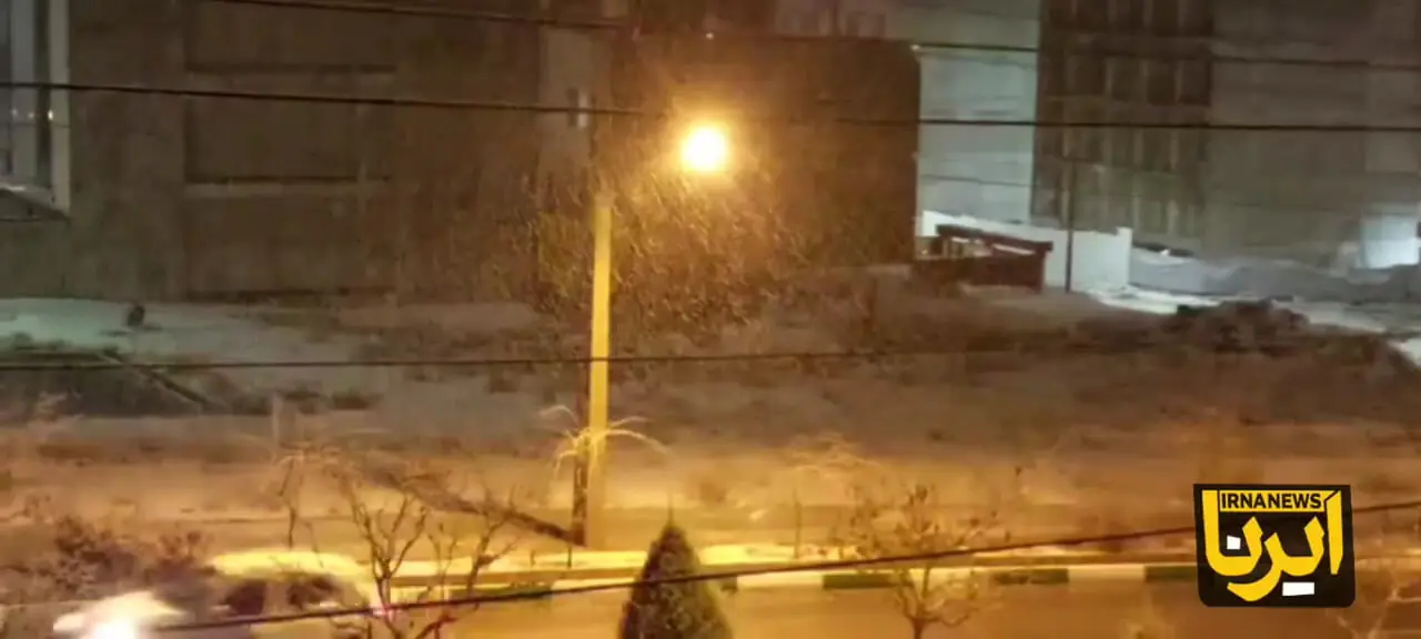 ببینید؛ بارش اولین برف پاییزی، پردیس را سفیدپوش کرد