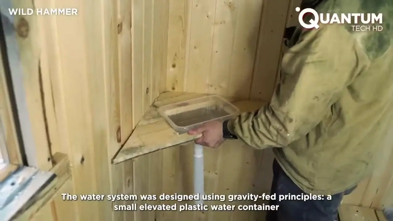 مراحل ساخت یک خانه درختی در دل جنگل های امریکا