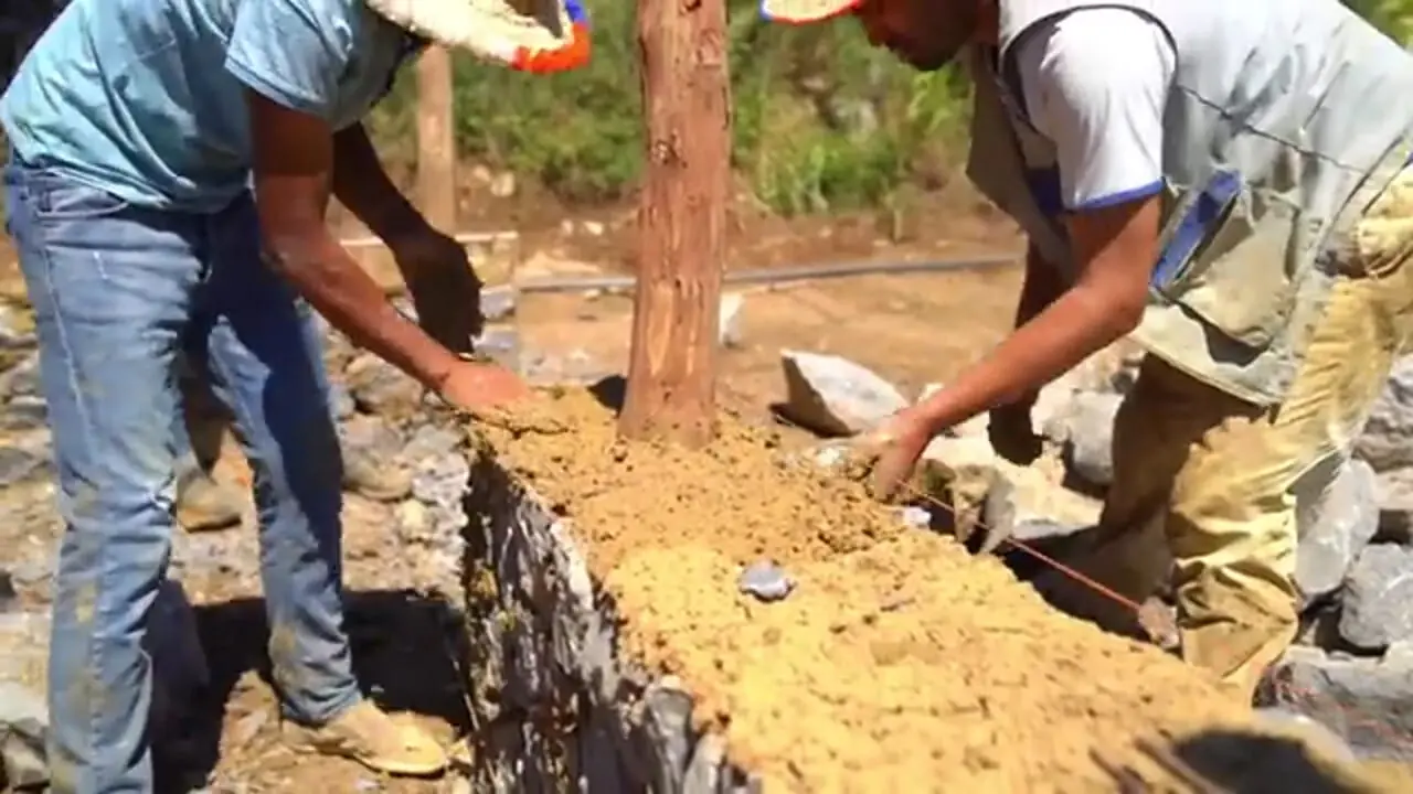 غذای روستایی در مراکش؛ تهیه ماست سنتی و پخت مربای انجیر