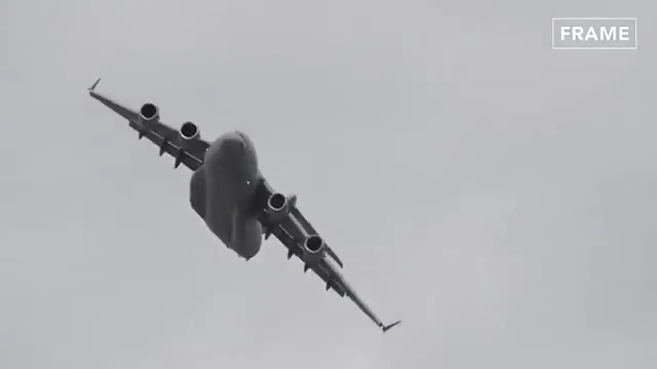 ببینید| نگاهی به فرآیند تعمیر و نگهداری هواپیماهای ترابری نظامی در آمریکا