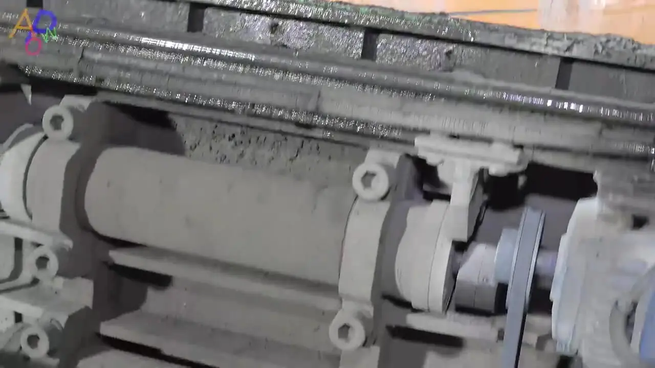 ببینید| فرآیند تولید انبوه بلوک های بتنی در کارخانه در کره جنوبی