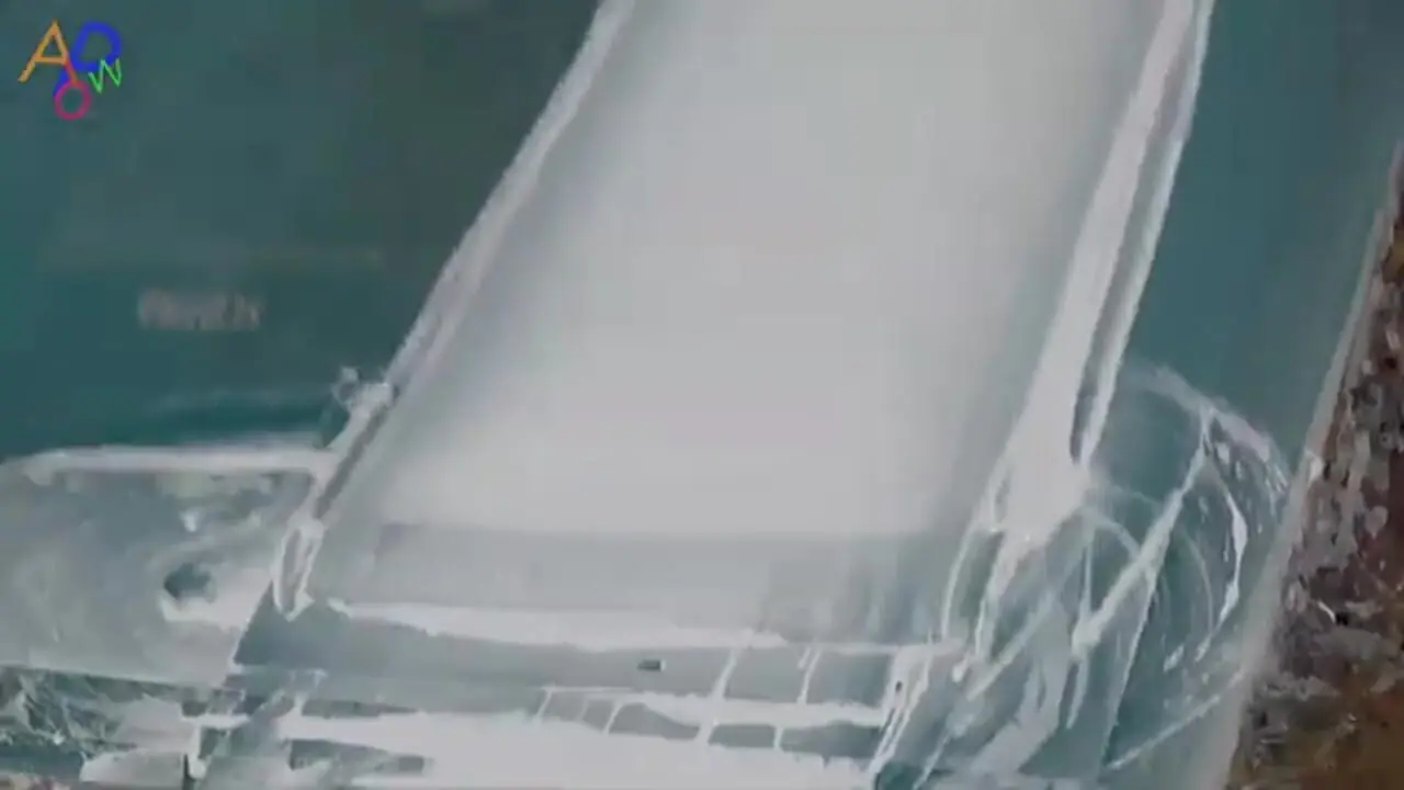 فرآیند تولید انبوه جلیقه نجات در کارخانه ای در کره جنوبی