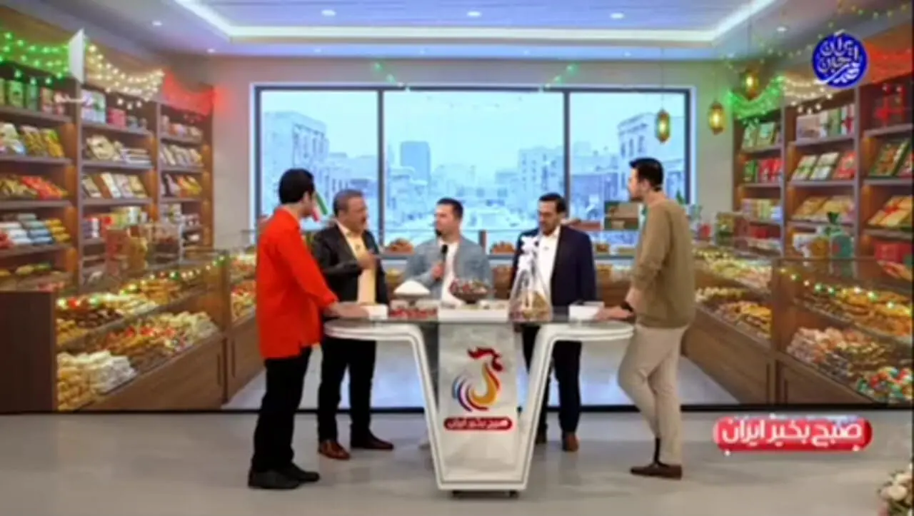 ببینید | بیشترین طبقه کیکی که یک قناد ساخته است!