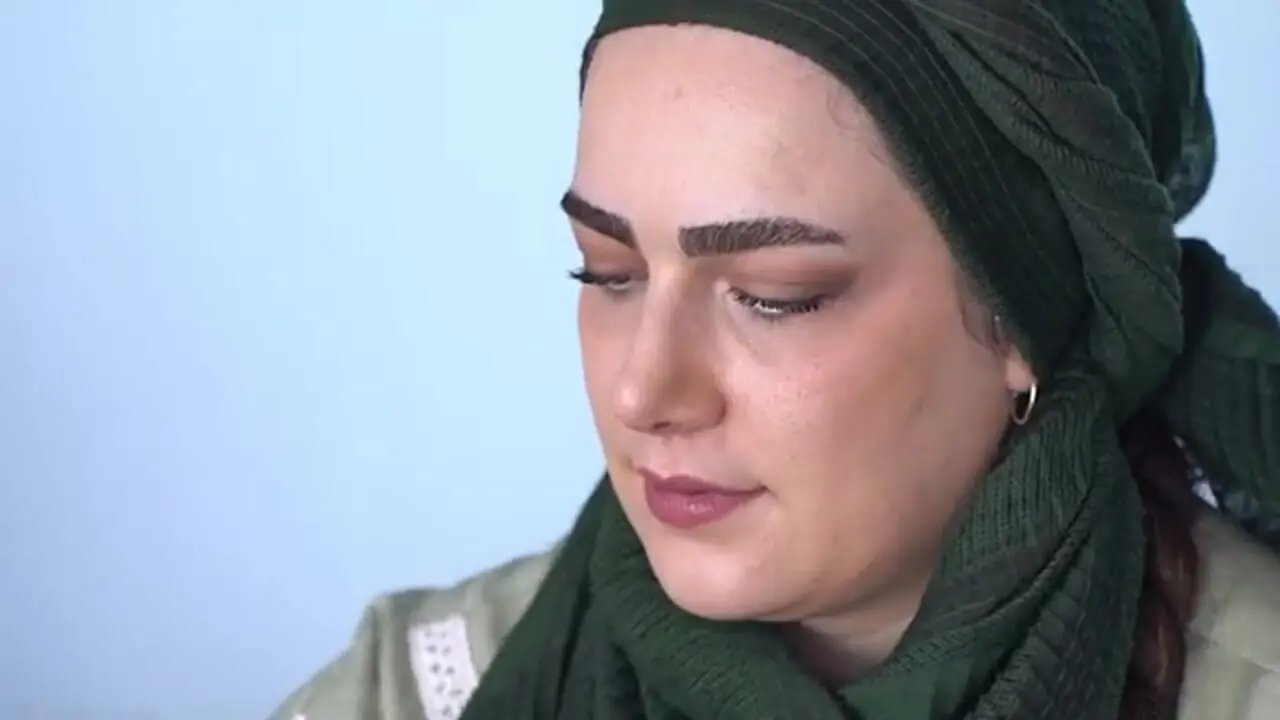 غذای روستایی در ایران؛ پخت پاستا با سوسیس در روستایی جنگلی