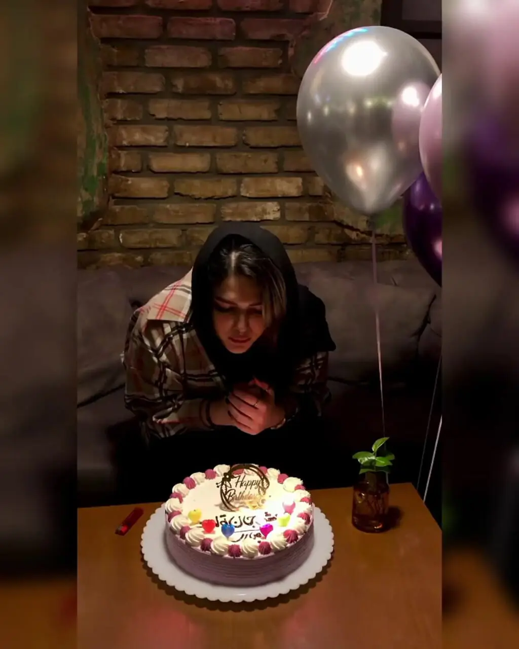 سفر در زمان؛ «سیما» سریال سوجان در جشن تولد 29 سالگی اش؛ سال 1400