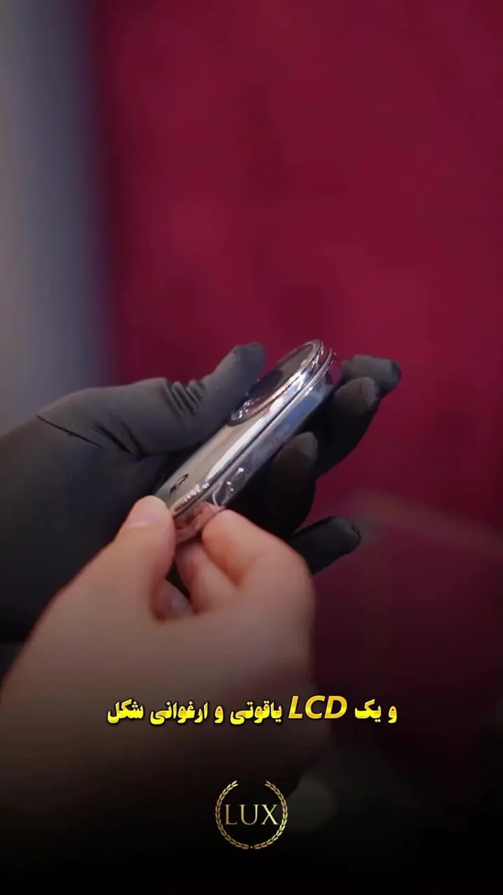 مدل خاص گوشی هومن سیدی در یک سریال