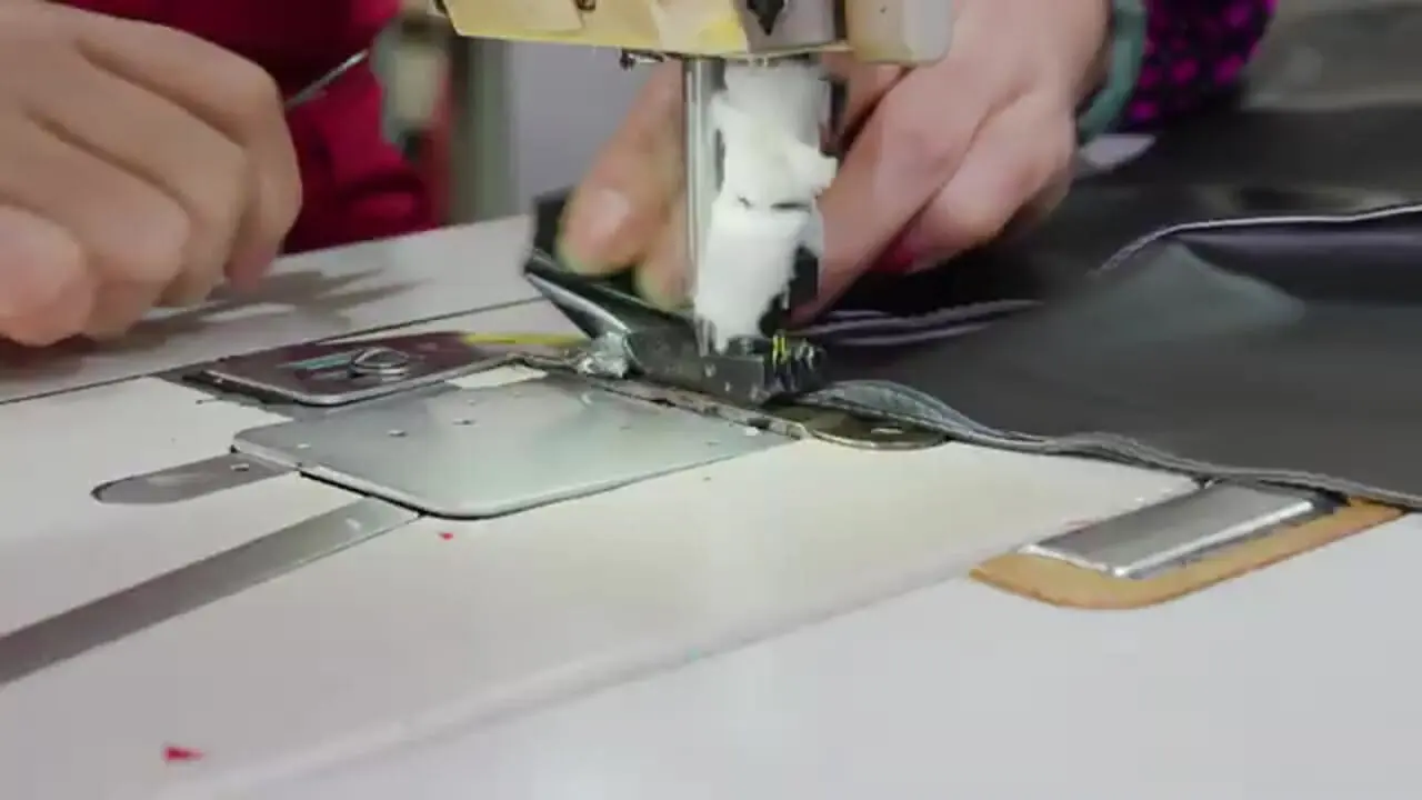 چتر چگونه در کارخانه های چین تولید می شود؟