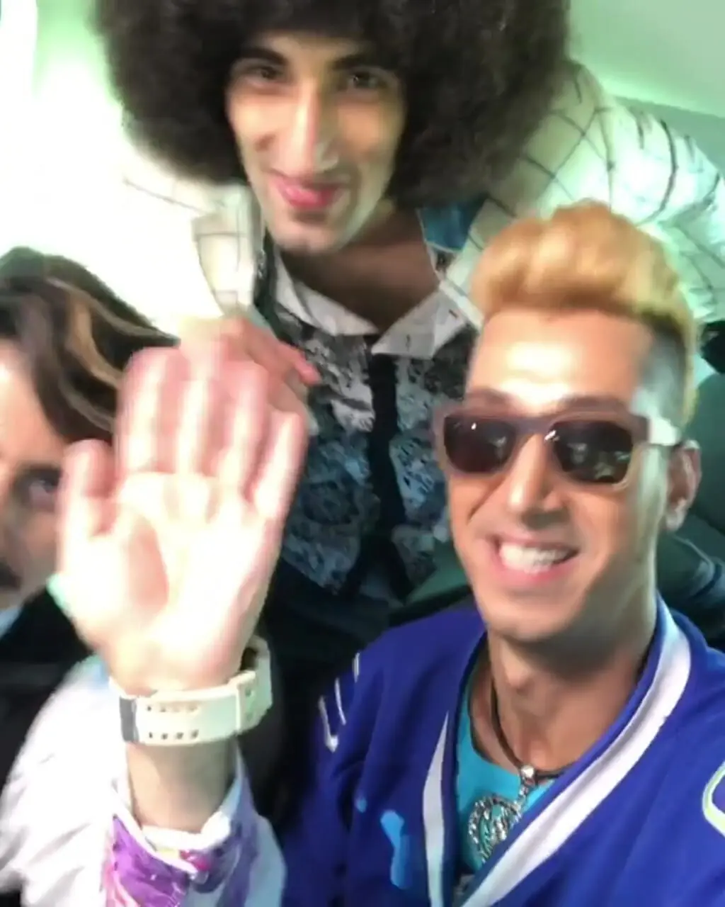 سفر در زمان؛ «بهتاش، رحمان، رحیم و رحمت» در پشت صحنه «سریال پایتخت 5»