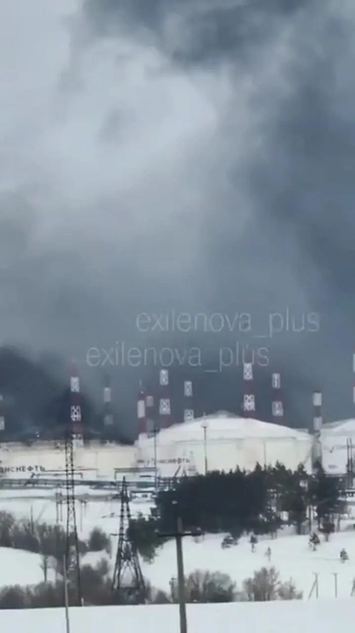 ببینید | حمله پهپادی اوکراین به تأسیسات نفتی روسیه