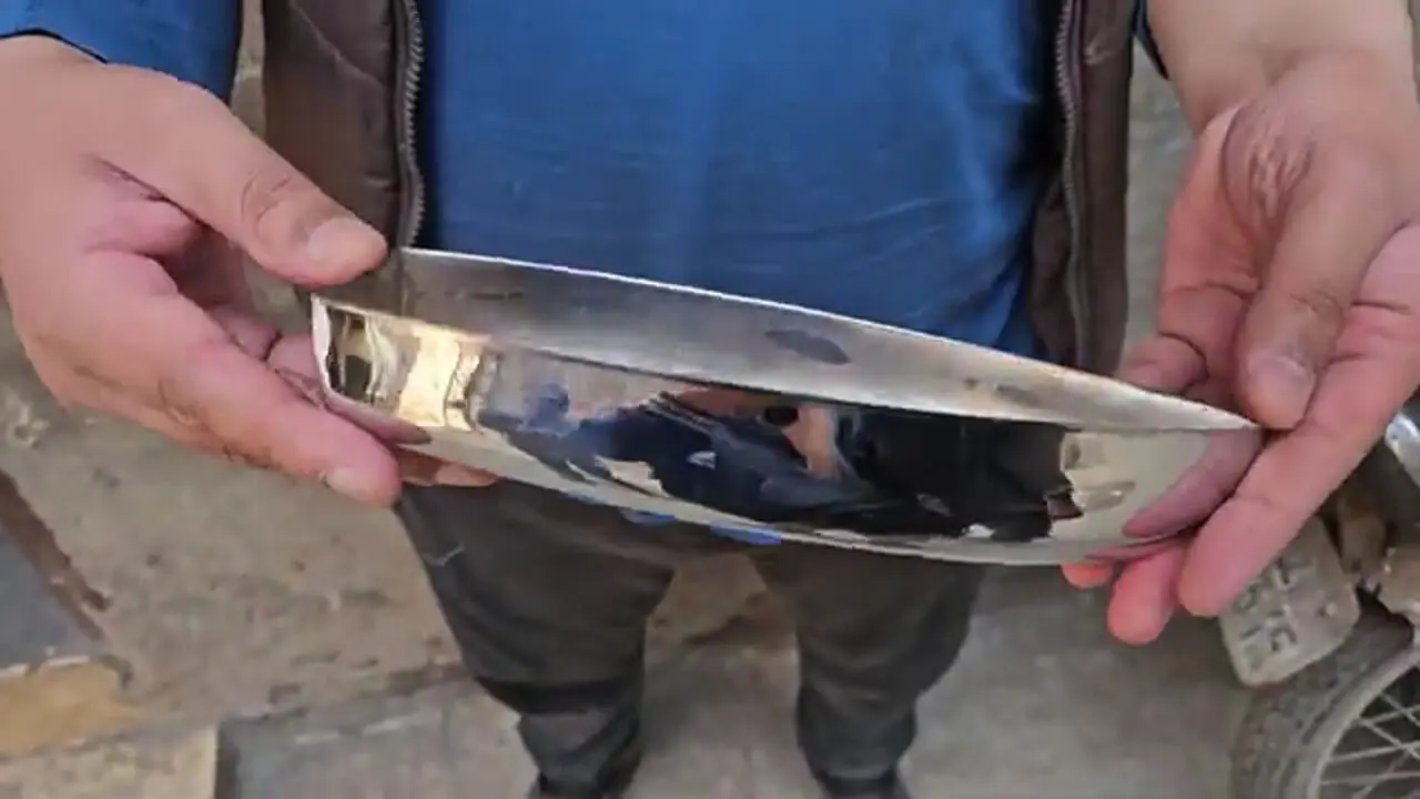 ببینید| مراحل صفر تا صد تولید اتو بخار در کارگاهی در پاکستان