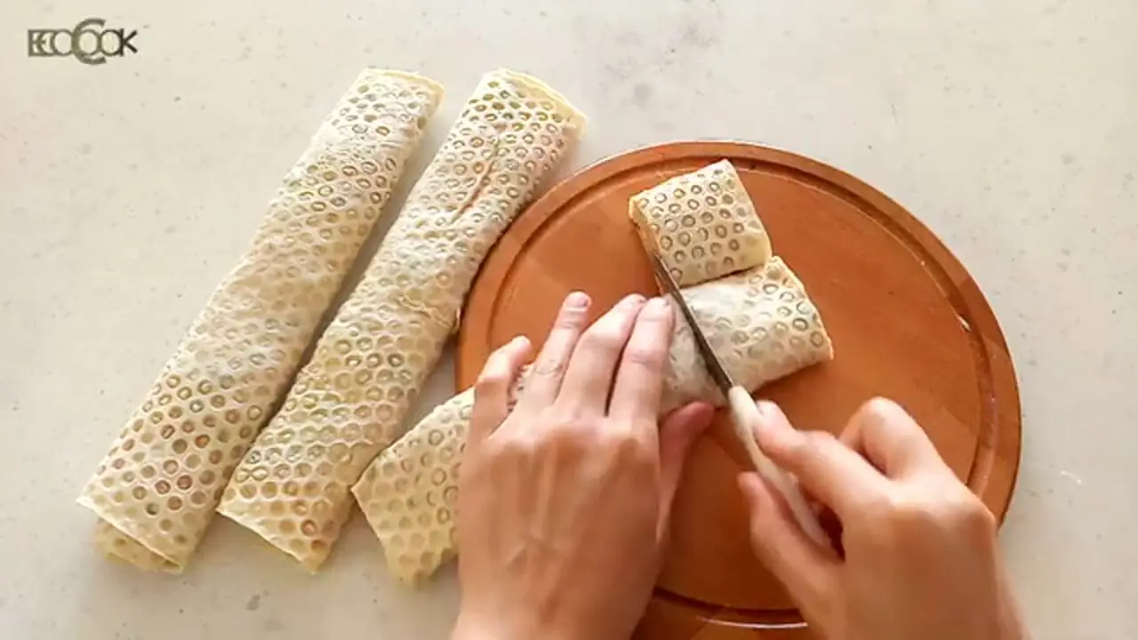 ببینید| طرز تهیه یک غذای ساده و سریع با سوسیس و سیب زمینی