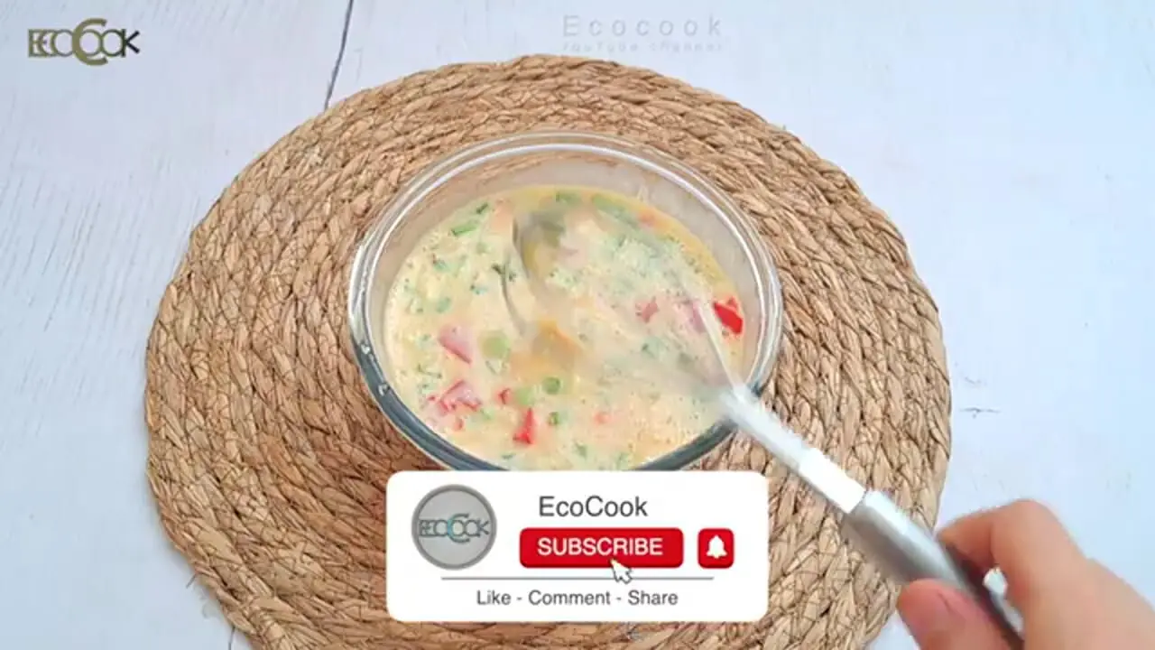 ببینید| طرز تهیه یک غذای ساده با نان باگت و تخم مرغ