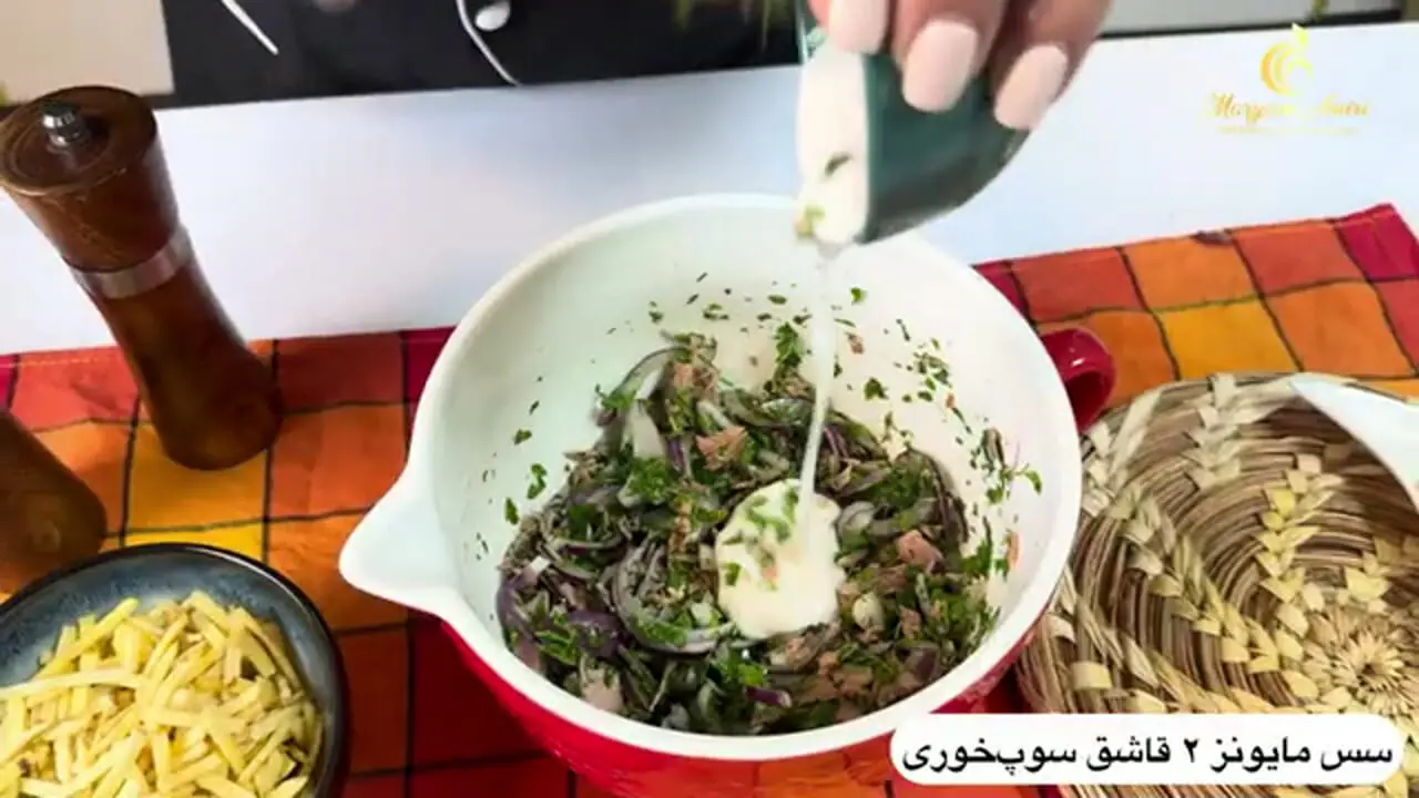 ببینید| طرز تهیه ساندویچ تن ماهی در 5 دقیقه