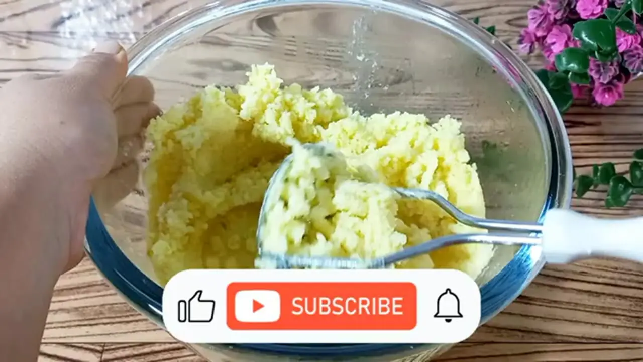 ببینید| طرز تهیه یک غذای ساده و جدید با تن ماهی و برنج