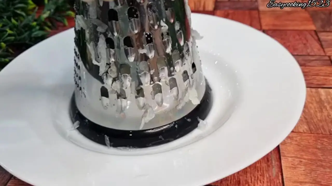 ببینید| طرز تهیه یک غذای جدید با بادمجان و سیب زمینی