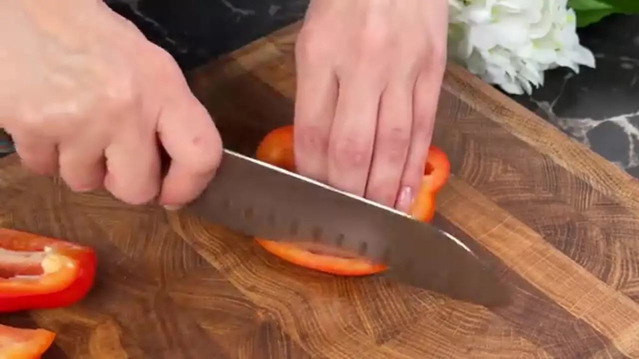 ببینید| طرز تهیه یک غذای فوری و خوشمزه با پیاز و تخم مرغ